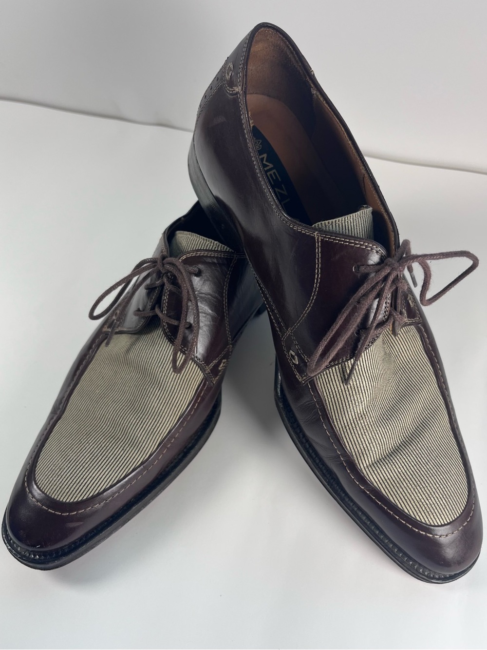 Mezlan Brown Leather & Cream Canvas Lace-Up Oxfords